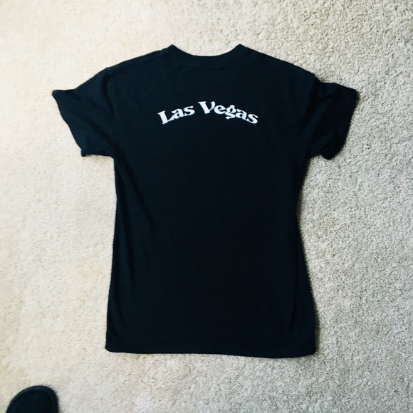 Classic Las Vegas Tee - Picture 2 of 2